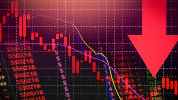 Foreign Investors Pull ₹10,355 Cr From Indian Stocks in April – What's Going On?