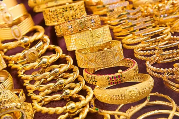 5 Shocking Reasons Gold Prices Dropped on April 4, 2025